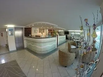 莱蒂齐亚酒店 3*