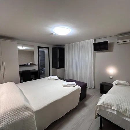 Letizia 3*