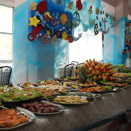 Letizia 3* רימיני