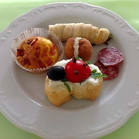 Hotel Letizia 3*